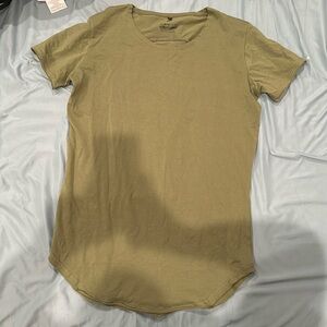 Alphalete Scallop Tee